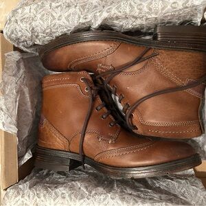 Clarks Men's Brown Leather Devington Boots